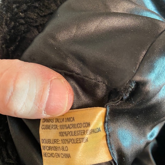 Vintage Black Fuzzy One Size Bucket Hat - Picture 4 of 5